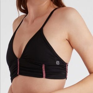 Body Language Scrunchy Triangle Top Sports Bra